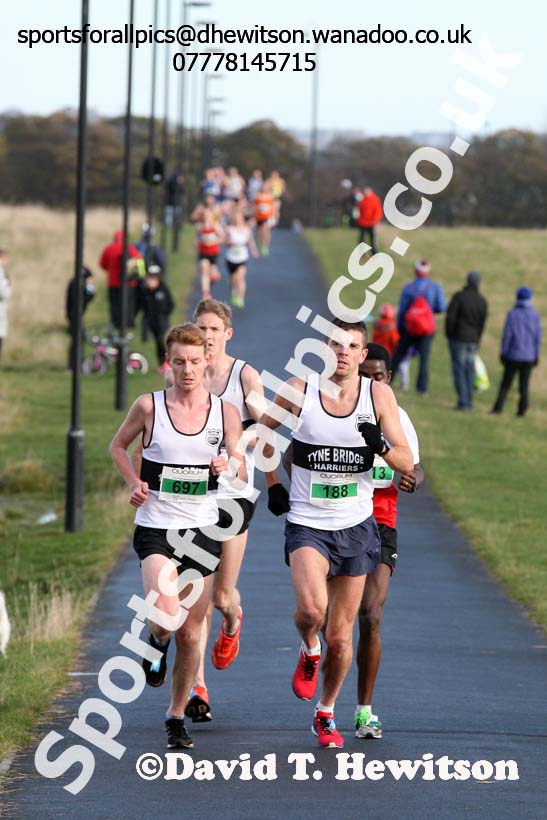 Senior men and women, 2016 Heaton Memerial 10k Road Race. Photo: David T. Hewitson/Sports for All Pics